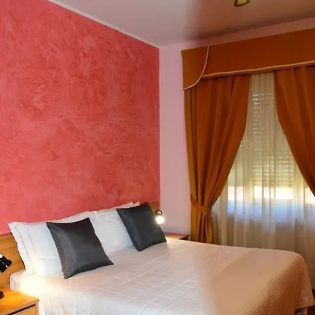 Hotel Altavilla Montefiascone Exterior photo